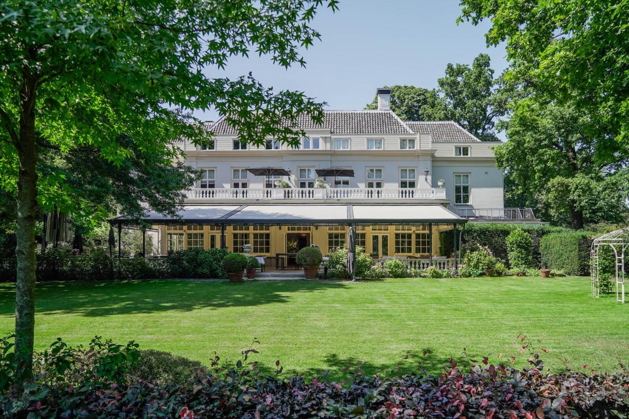 Central Park Voorburg - Relais & Chateaux Exteriör bild